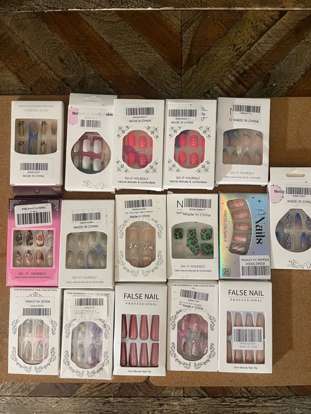 Set of 18 Assorted Press-On Nail Sets - Pink, Nude, Red, Green Accents
